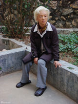 高清：《故梦》罗海琼老年扮相很出彩 化妆费大力气