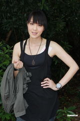 组图：林峰《雷霆扫毒》造型硬朗 官恩娜拍戏伤手指