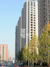 组图：杨幂拍邓超导演处女作 与刘恺威婚宅曝光