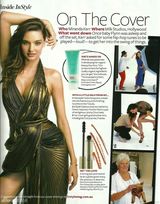 组图：奥兰多娇妻米兰达-可儿登封面身材窈窕