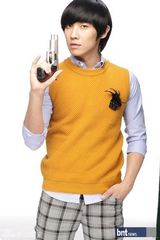 组图：MBLAQ独家时尚写真 帅气身姿风度翩翩