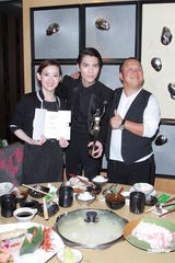 组图：萧敬腾获金像奖最佳新演员曾志伟现身庆功宴