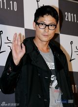 组图：郑雨盛(郑宇成)宋允儿等助阵宋慧乔《今天》VIP首映