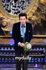 组图：韩国演员高贤贞获2010SBS演技大奖