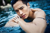 组图：高云翔泳池写真 展好身材电眼迷人