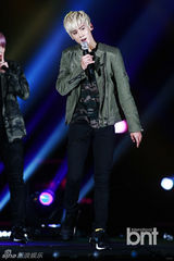 组图：韩团2PM与missA等出席音乐盛典尽情狂欢