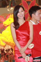 组图：安志杰不急谈恋爱 陈法拉专注事业挡姻缘