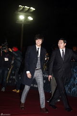 组图：第32届韩国青龙电影奖颁奖典礼群星闪耀