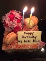 组图：黄晓明新全家福曝光 Baby获未来公婆喜爱