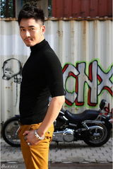 组图：李东学秋日写真气质温暖笑容阳光