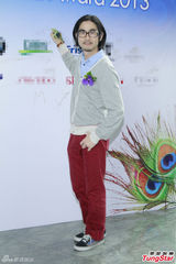 组图：颜卓灵失金马影后 导演黄修平反倒恭喜