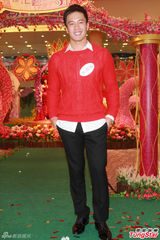 组图：安志杰不急谈恋爱 陈法拉专注事业挡姻缘