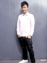 幻灯图：阿娇自封专业演员 与方力申合作有感觉 