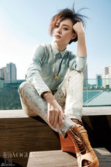 组图：孙俪写真秀春日装扮 个性十足混搭精彩