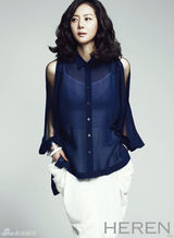 组图：韩星廉晶雅杂志写真 华丽装成熟优雅