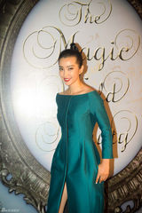 那英看好汪峰章子怡恋情：地球人都知道(组图)