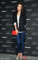 组图：朴诗妍朴正雅等亮相首尔时尚周活动