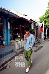 明星爱街拍7月合辑：分享仲夏浪漫色彩