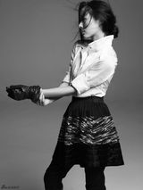 组图：江一燕双生绽放写真演绎酷感诱惑