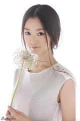 组图：宋轶小清新写真素雅文艺