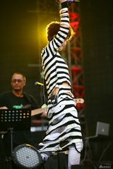 高清：热波音乐节第二天 谭维维回归真我圆摇滚梦