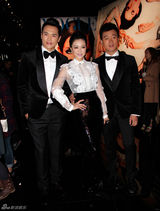 组图：高云翔亮相Vogue庆典 有型有款被赞国际范儿