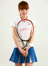 高清：柳岩清丽写真曝光 青春动感亲善开朗