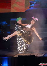 组图：阮兆祥个唱首场开锣 徐子珊王祖蓝助阵