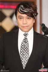 蔡康永患病毒性颜面失调后露面 面部仍不稳(图)