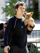 幻灯图集：伊娃出席欧莱雅庆典 罗伯茨现身巴厘岛