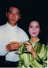 组图：惠天赐生前影像集锦 英俊潇洒风流倜傥