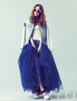 组图：Secret韩善花时尚写真 休闲装另类配白纱