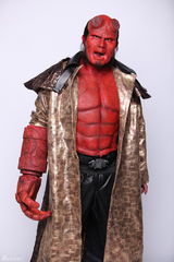 组图：大咖秀玩武侠 何炅饰令狐冲谢娜饰李逍遥