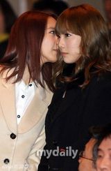 幻灯图集：韩国国会大奖颁奖礼 众星云集星光熠熠