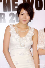 组图：侧田避忌女生怕被女友骂 否认与曹格玩4P 