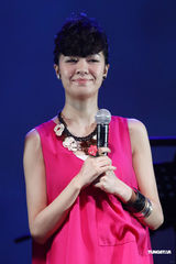 组图：林凡携手郁可唯开唱 配唱《犀利人妻》结缘