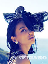 组图：黄圣依费加罗写真 气质高贵风情万种