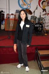 组图：李乐诗再度怀孕脾气大 带三个月身孕出席活动