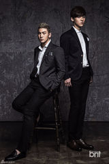 高清组图：韩团NU'EST冬季写真大秀美少年范儿