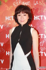 组图：王维基港视再投三千万 陈锦鸿签约4年