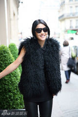 组图：陈燃成潮流新样本 演绎东方80后衣橱秀