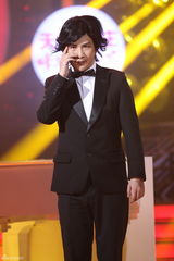 组图：谢娜演王熙凤戴军扮贾琏 大张伟扮李云迪