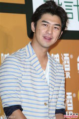 组图：陈柏霖曾遇瓶颈 自曝欲旅行庆生