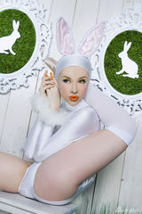 组图：俄罗斯柔术美女性感台历 大展柔体诱惑