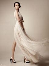 资料：2011officel优雅女性榜样 每种爱都值得歌颂