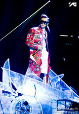 组图：BB成员GD北京个唱落幕 帅酷表演引爆激情