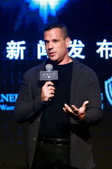 组图：科幻电影《超验骇客》启动发布会