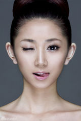 幻灯图集：《非诚勿扰》女嘉宾闫凤姣照片集锦