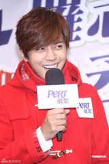 组图：罗志祥不知杨阳恋详情 留台跨年不来内地