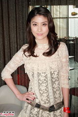 组图：陈慧琳将缺席乐坛颁奖 有望年底出新碟